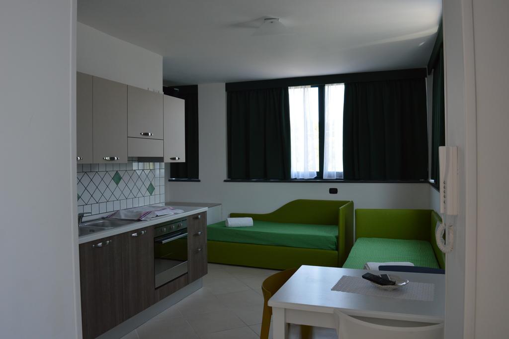 Residence Gli Ulivi Di Eolo Sapri Rum bild