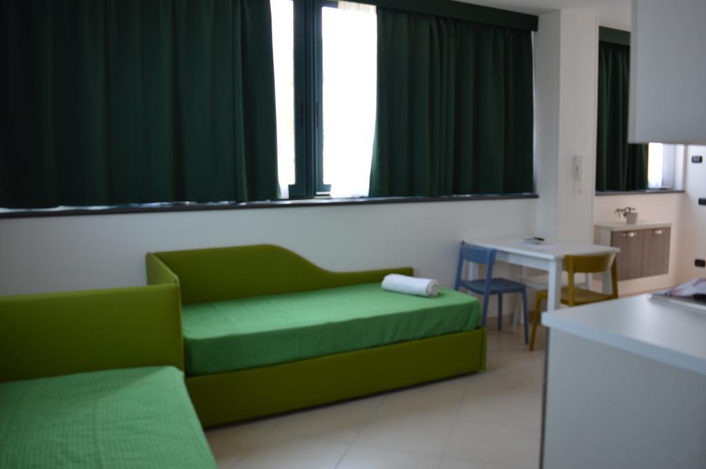 Residence Gli Ulivi Di Eolo Sapri Rum bild